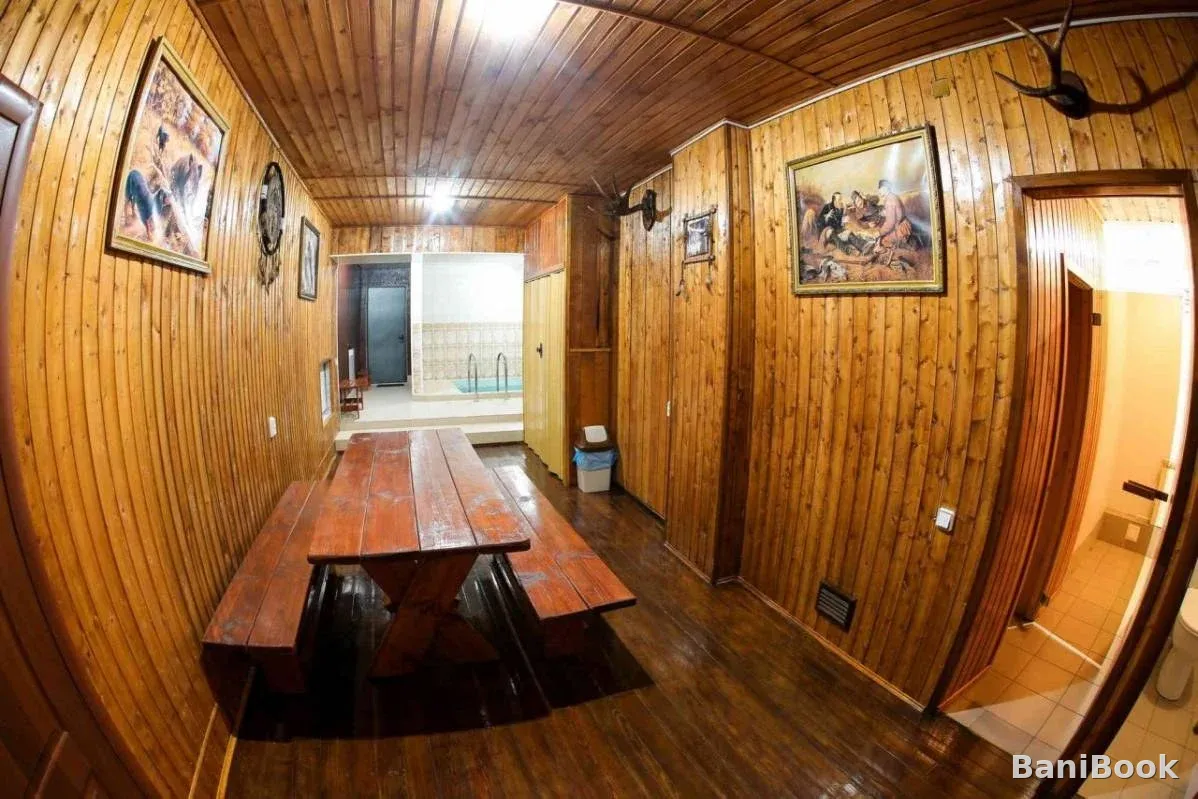 Баня Горка красная